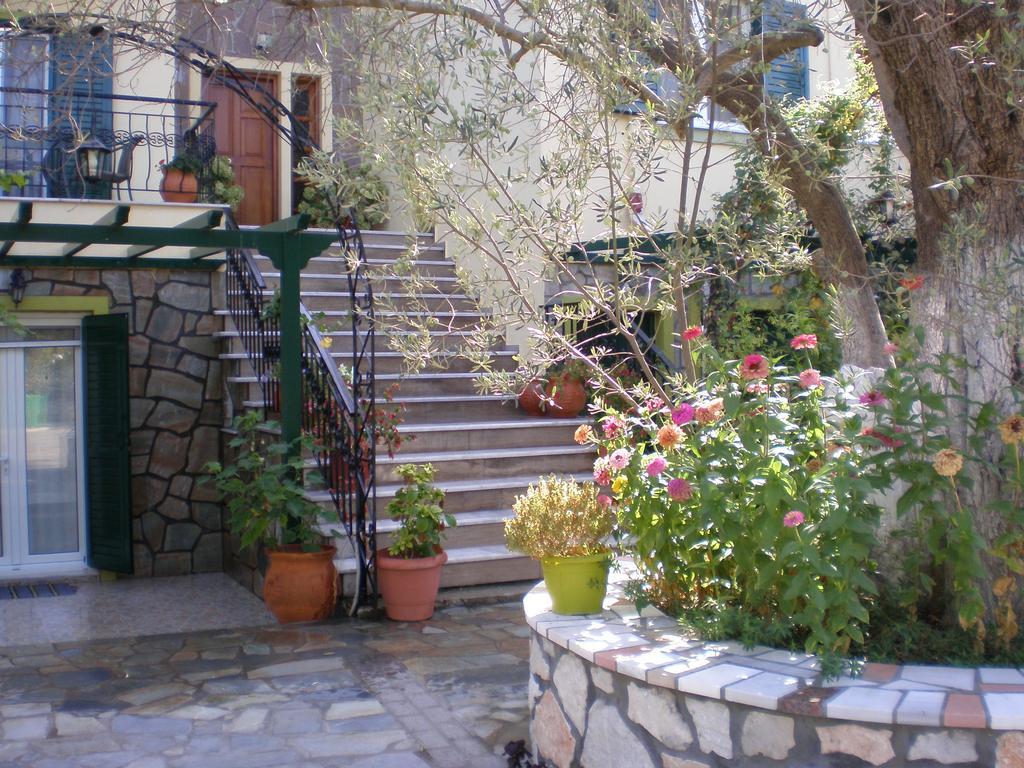Vasiliki Studios Петра Экстерьер фото